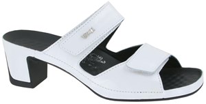 99901